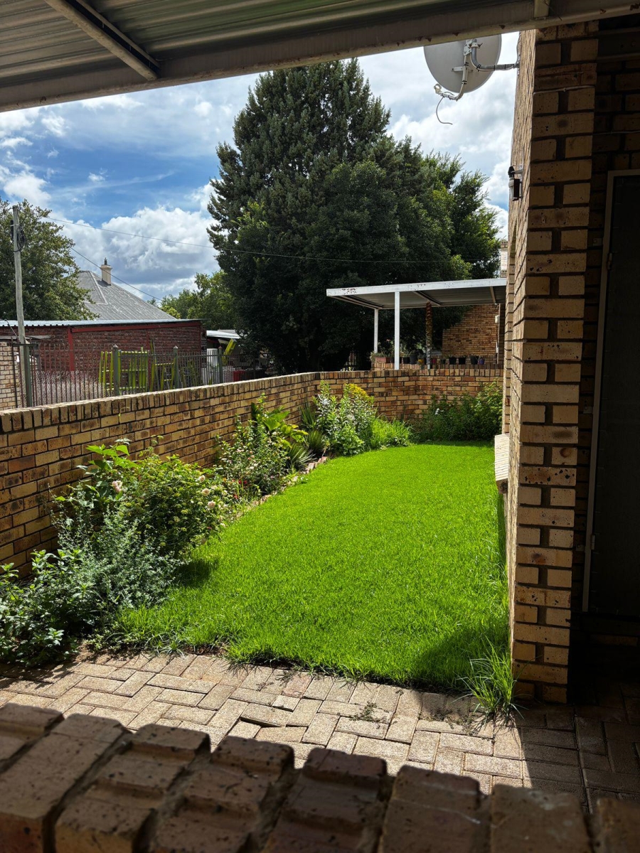 2 Bedroom Property for Sale in Aliwal North Eastern Cape